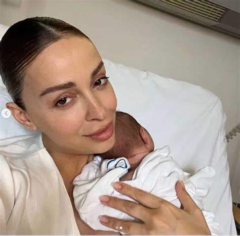 Eleni Foureira celebrates Valentine’s Day with her newborn son